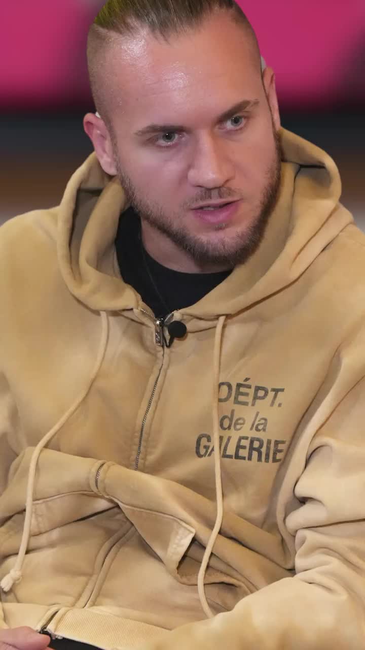 Direct în topul salariilor!  Ce sumă va încasa lunar   George Pușcaș  la Dinamo. Internaționalul român va primi și un bonus important