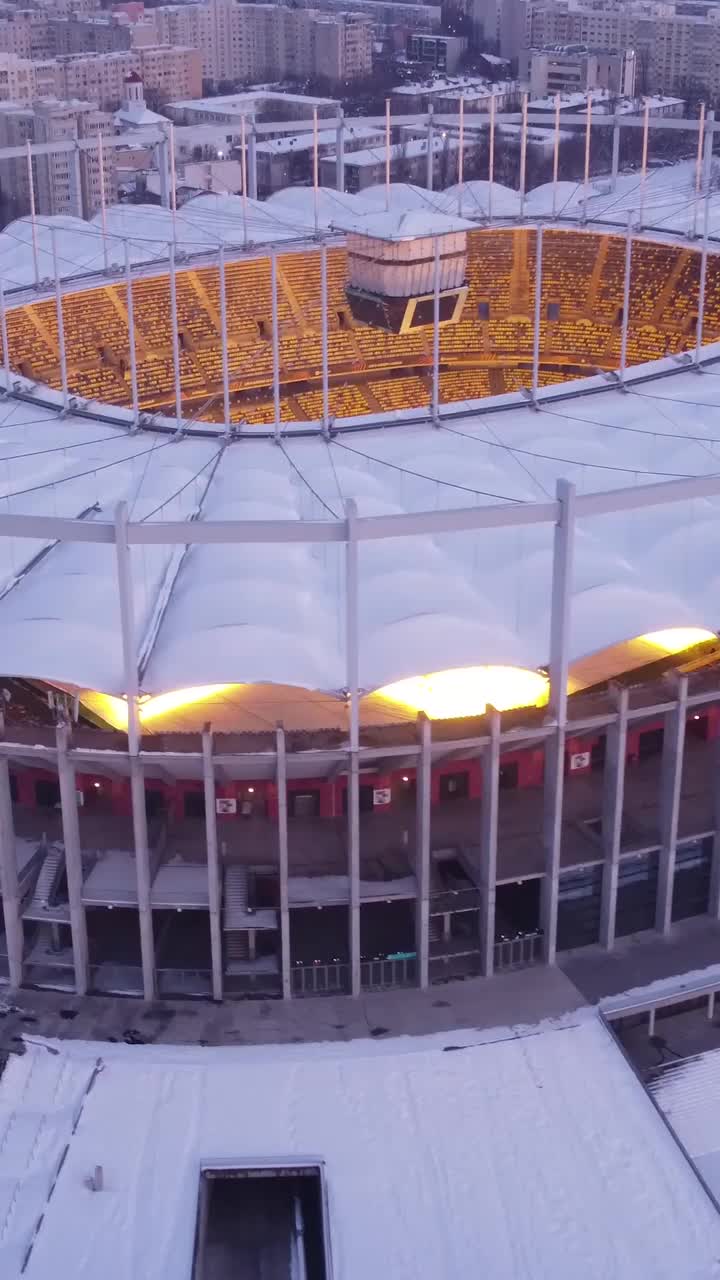 Gata de Europa League   VIDEO:  Arena Națională din dronă, înainte de  FCSB - PAOK  » Voluntarii au deszăpezit tribunele