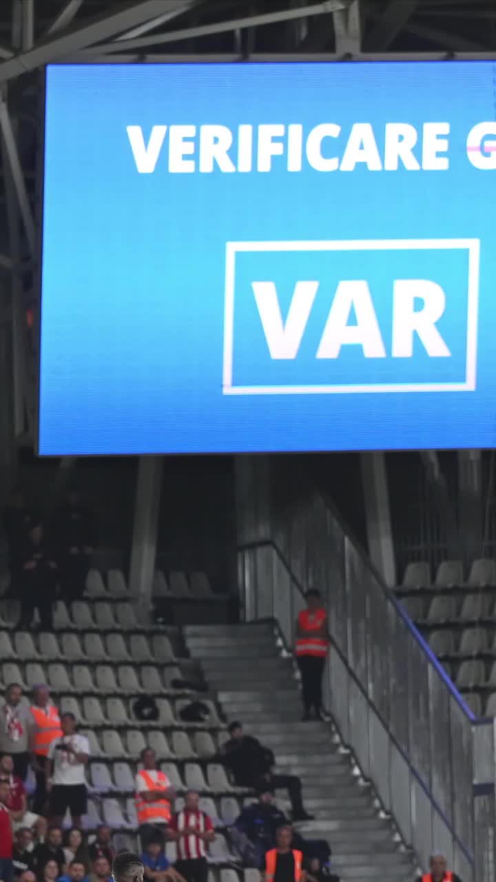 Precizări privind noul sistem VAR   FRF vine cu explicații, după faza controversată de la   Dinamo - U Craiova