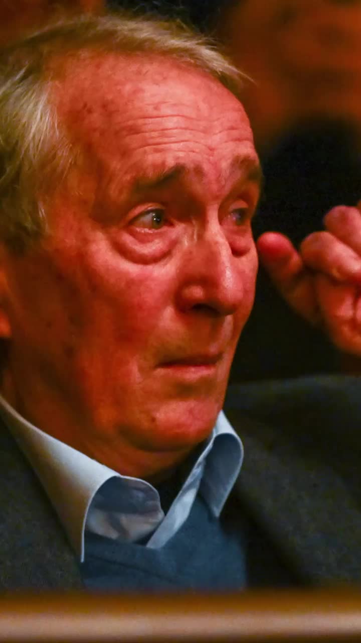 Dan Udrea Ce a căutat Valentin Ceaușescu la Gala Sportului Românesc? Nostalgicii comunismului  să ne scutească  de o astfel de corvoadă!