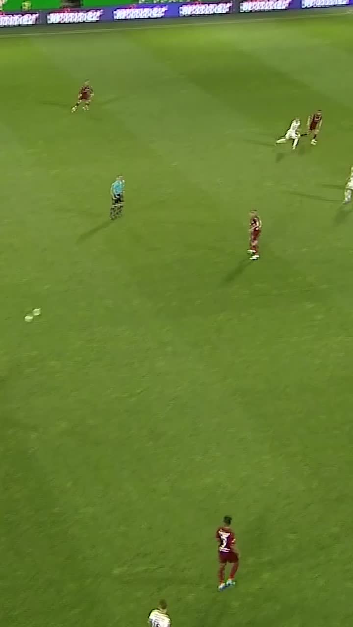 CFR - Rapid 1-1VIDEO Clujenii&nbsp;ratează șansa de a urca pe primul loc &raquo; &bdquo;Roșu&rdquo; &icirc;ntors la VAR + Reacția lui Șumudică