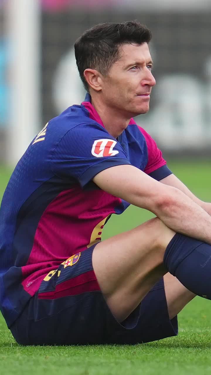 Probleme pentru Barcelona Robert Lewandowski s-a accidentat și va lipsi de la finala Cupei Regelui cu Real Madrid