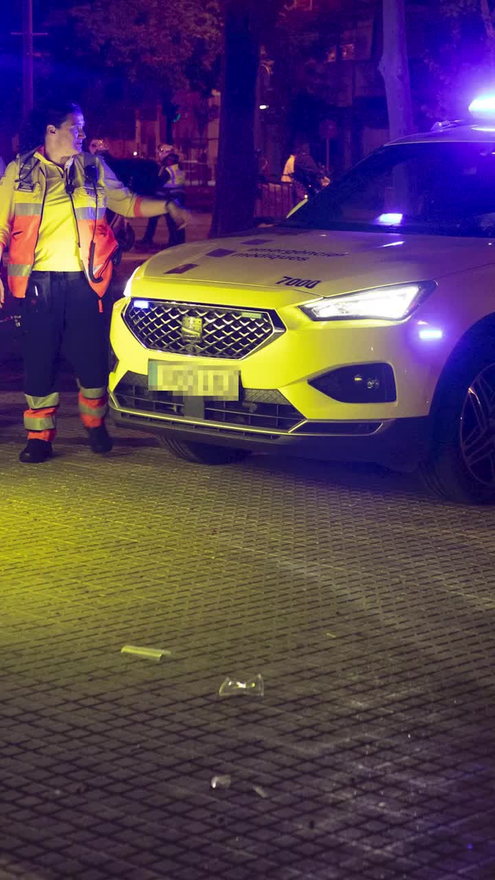 Detalii noi despre incidentul de la Barcelona Șoferița care a intrat cu mașina într-un grup de suporteri ar fi suferit un atac de panică » Ce s-a întâmplat