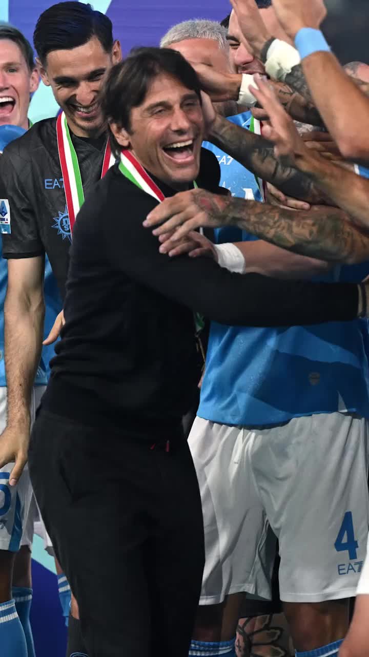 Napoli, secretele campioanei Analiză GOLAZO.ro. Cum s-a transformat echipa. Șocul de la start. Axul esențial. Și marea întrebare: rămâne Conte?