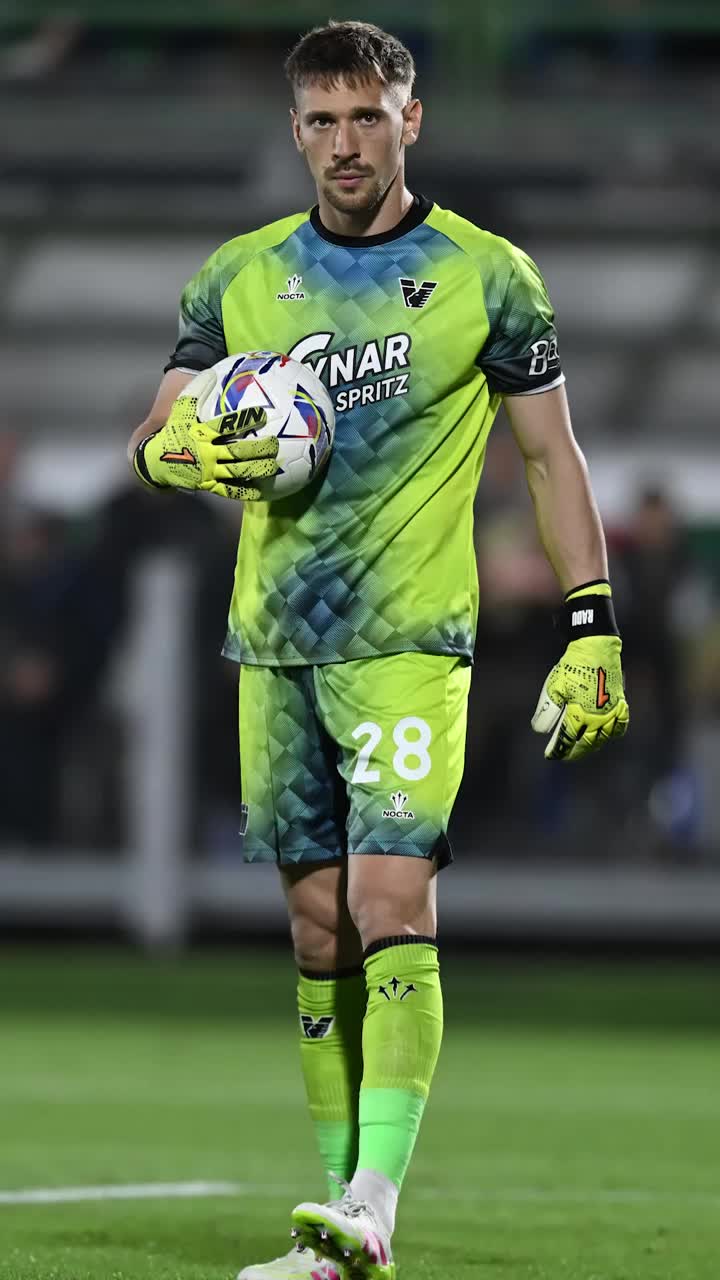 Ionuț Radu, la Celta Vigo Portarul român va juca în La Liga și Europa League sezonul viitor