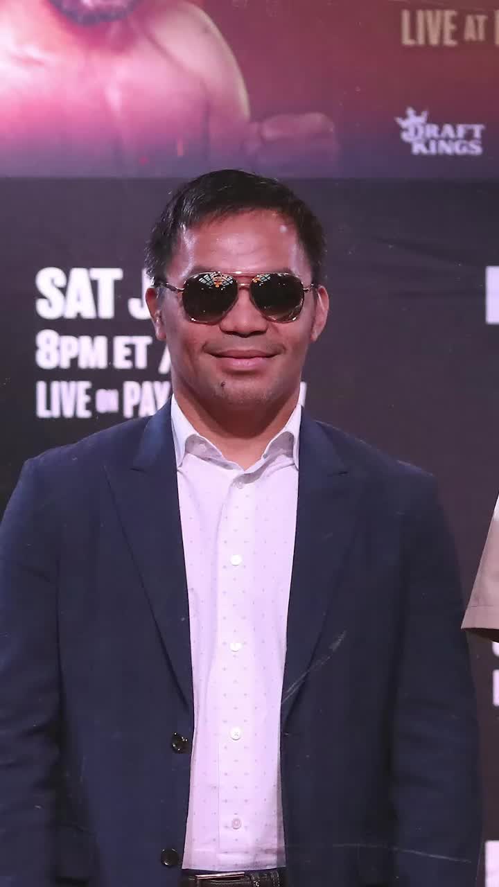 Lăsați cu gura căscată Manny Pacquiao, față în față cu Barrios, înainte de revenirea în ring! Ce i-a uimit pe fani