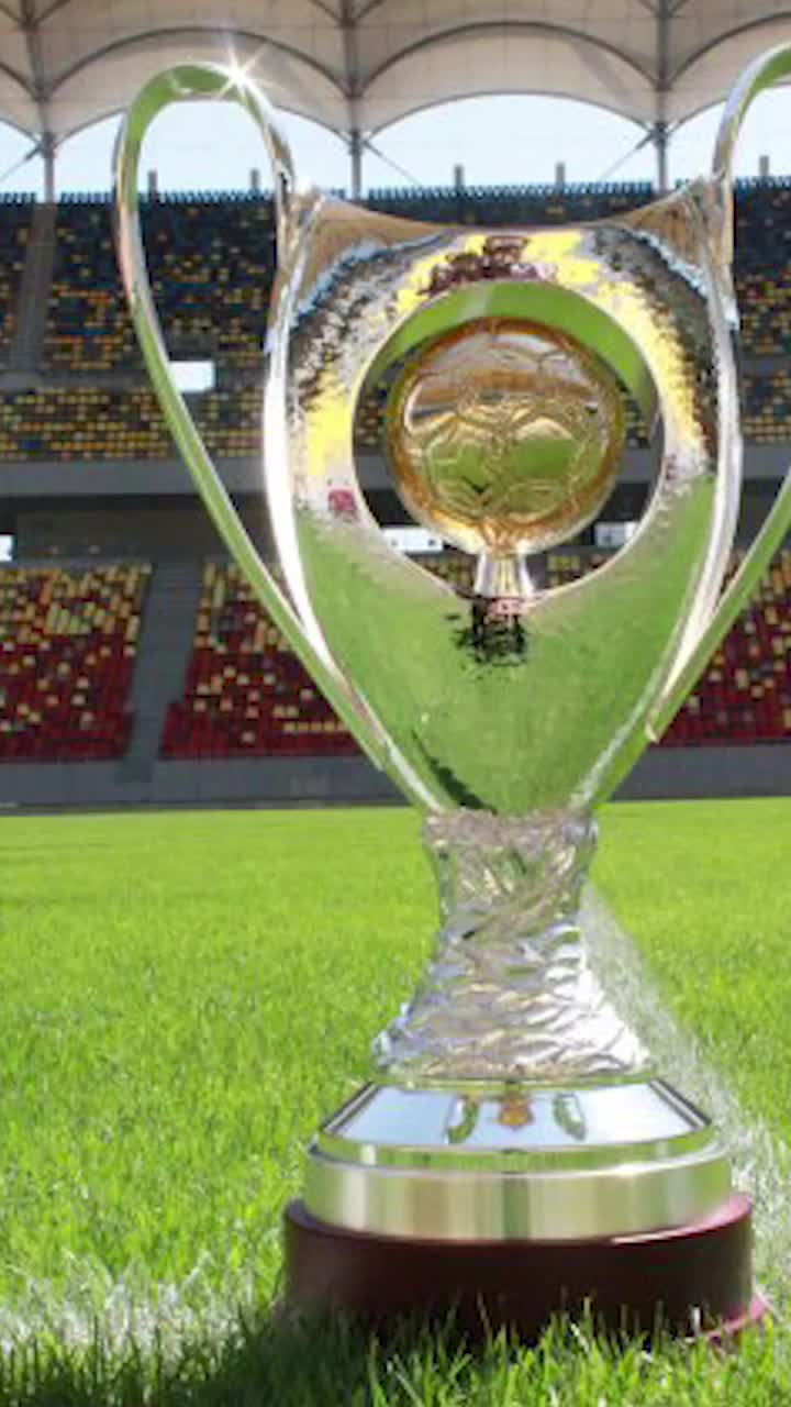 Bătăi de cap cu Supercupa  Motivul pentru care FRF ar urma să mute din nou duelul dintre   U Craiova și U Cluj