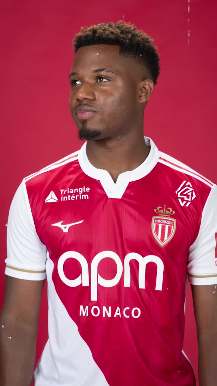  Ansu Fati, oficial la AS Monaco!&nbsp; T&acirc;n&#259;rul de la Barcelona, din nou &icirc;mprumutat de catalani, de&#537;i&nbsp; i-au prelungit contractul. Pe c&acirc;&#539;i ani a semnat
