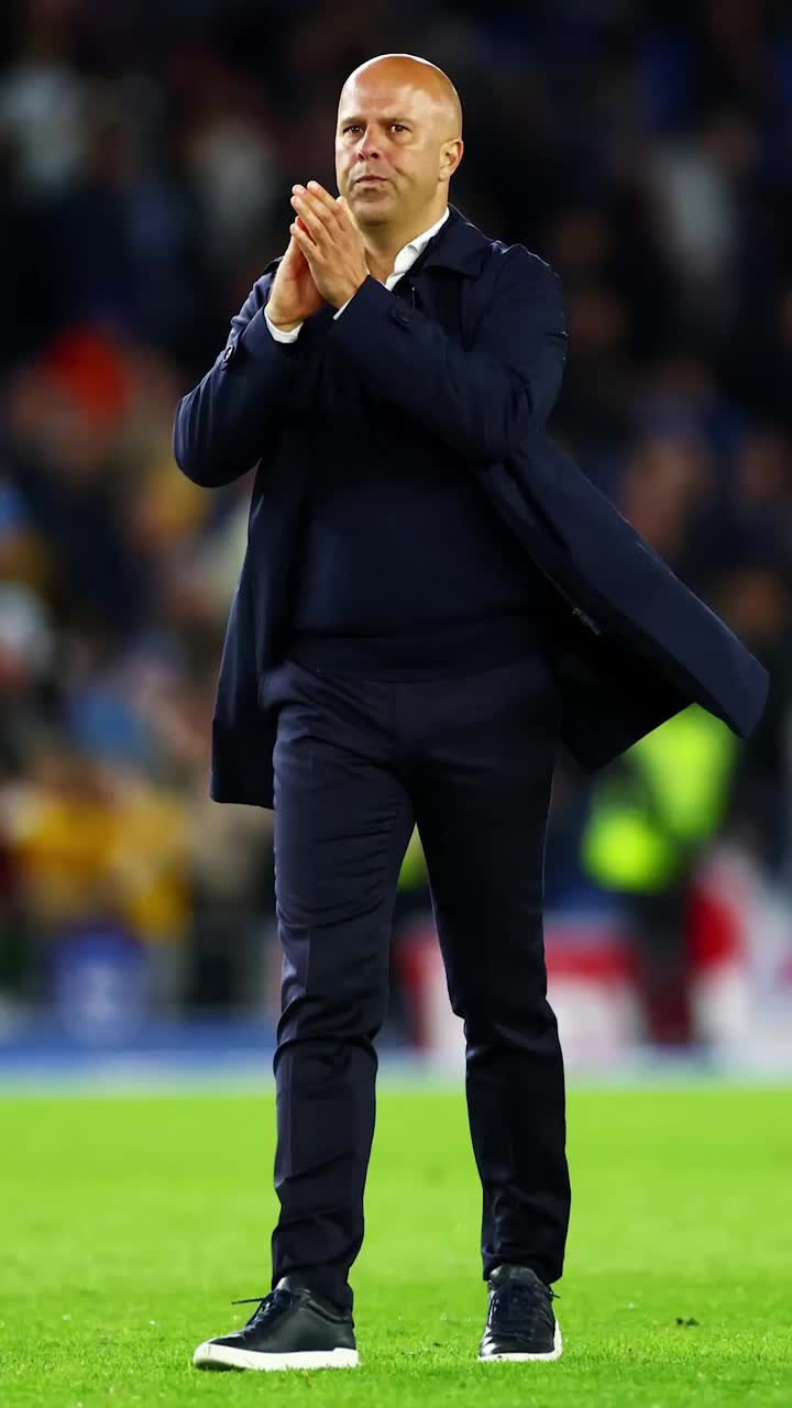 „Șoc absolut”     Arne Slot,  distrus după decesul lui Jota + Mesajul lui Van Dijk, gestul făcut de Liverpool și solicitarea fanilor