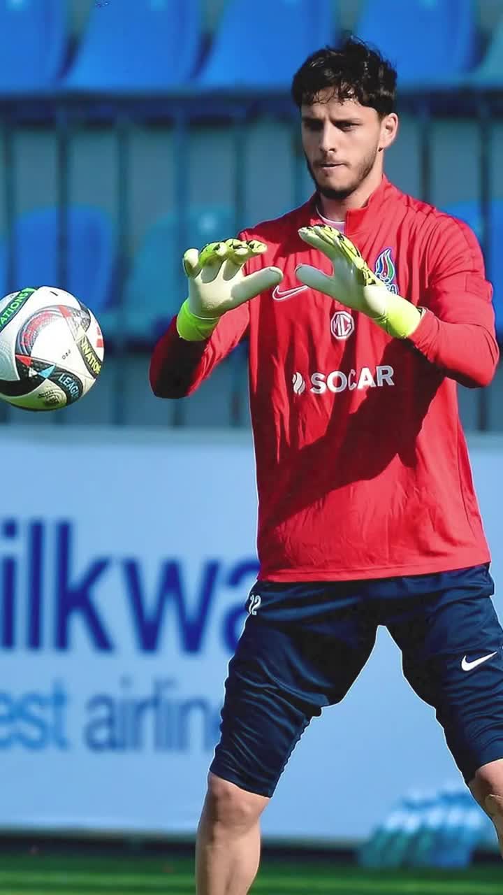 Dinamo vrea portar „Câinii” ar fi ofertat un goalkeeper de națională