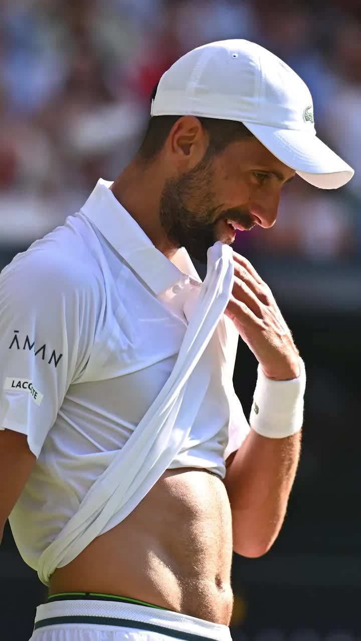 Djokovic a dansat! VIDEO. Nole, gest neașteptat după calificarea în semifinalele US Open. Sârbul, anunț mare: „Le voi strica planurile”