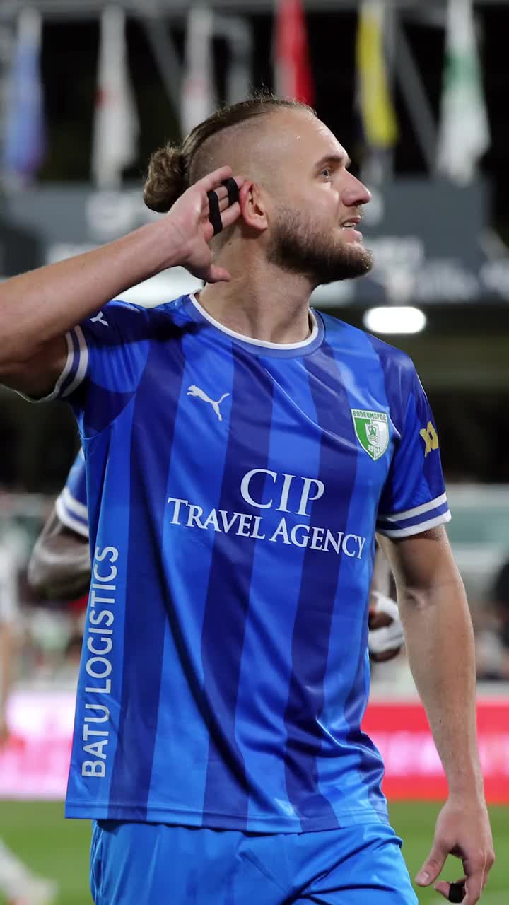 „Asta e problema”  Balint, sceptic în privința lui Pușcaș:   „Dinamo nu poate face asta”