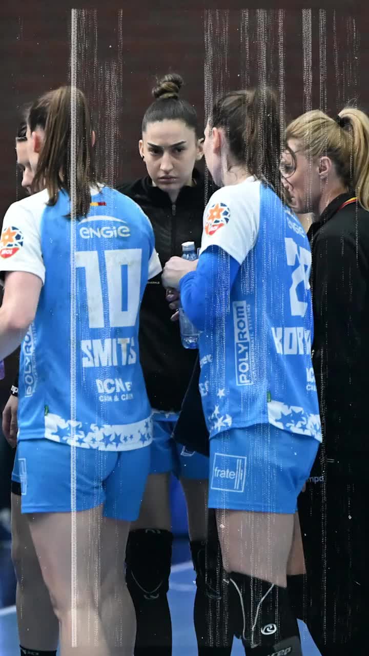 Continuă prăbușirea  După ce a pierdut primul loc în Liga Florilor,   CSM București  a fost eliminată fără drept de apel din Cupa României!