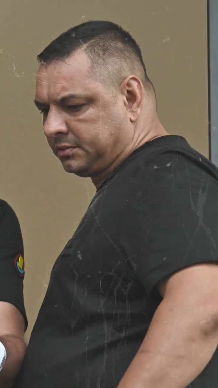 Ionel Ganea, prezentat oficial   Revine în antrenorat   după 8 ani:   „Suntem bucuroși că experiența și profesionalismul lui vor face parte din proiect”