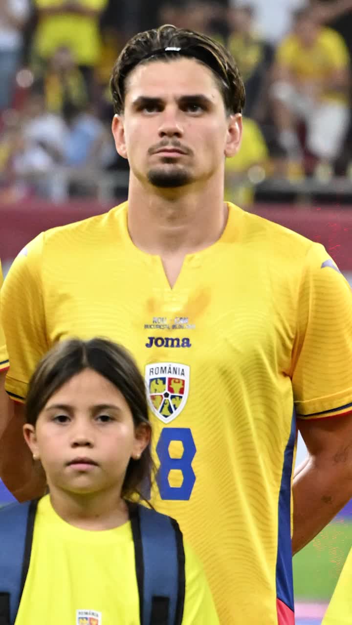 Răzvan Marin, reacție despre  Banderolă  De ce n-a fost căpitan la Bratislava după ieșirea lui Stanciu:   „Mi s-a spus să i-o dau lui Ianis Hagi”