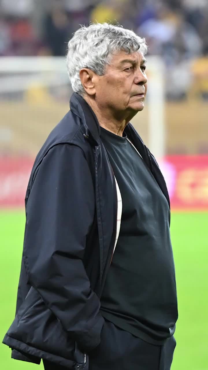  Lucescu pleacă sau nu?&nbsp;Dă &icirc;napoi cu promisiunea de a demisiona: &bdquo;S-ar putea să nu mă țin de ea. Care-i problema?&rdquo;