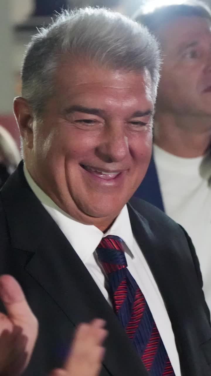  Incident Laporta - MessiA ieșit la iveală ce s-a &icirc;nt&acirc;mplat la Gala Balonului de Aur