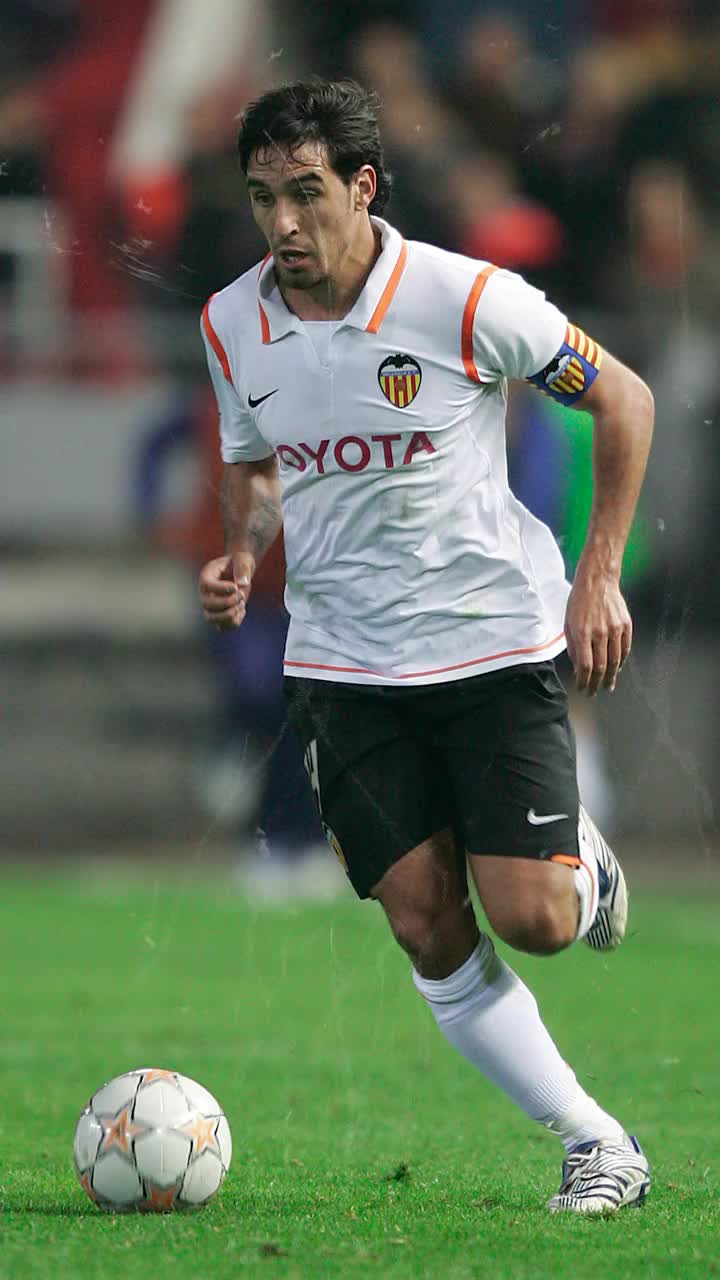  Coșmarul unui fost adversar al FCSBLegenda de la Valencia, dezvăluiri cutremurătoare: &bdquo;Mi-e imposibil să stau mult &icirc;n picioare&rdquo;