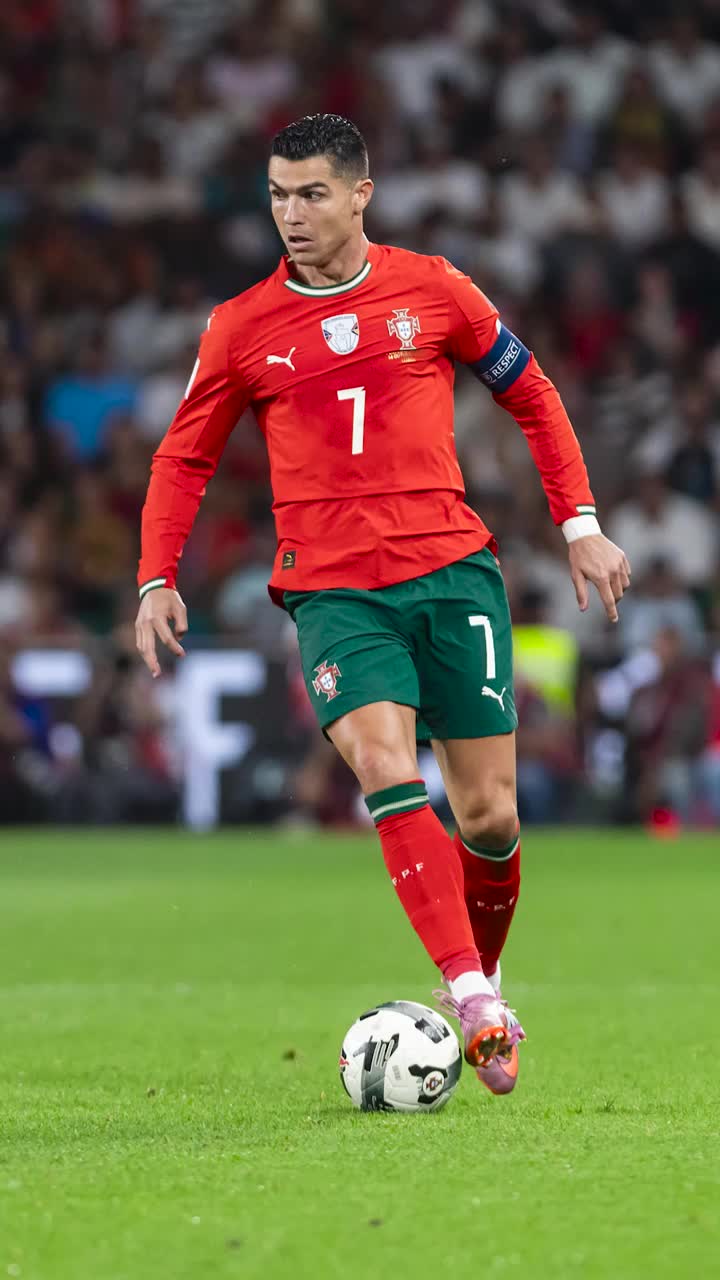 Ronaldo, Mondial la 45 de ani?  Fostul coleg de națională al lui Cristiano spune că e posibil ca starul   să nu se retragă în 2027!