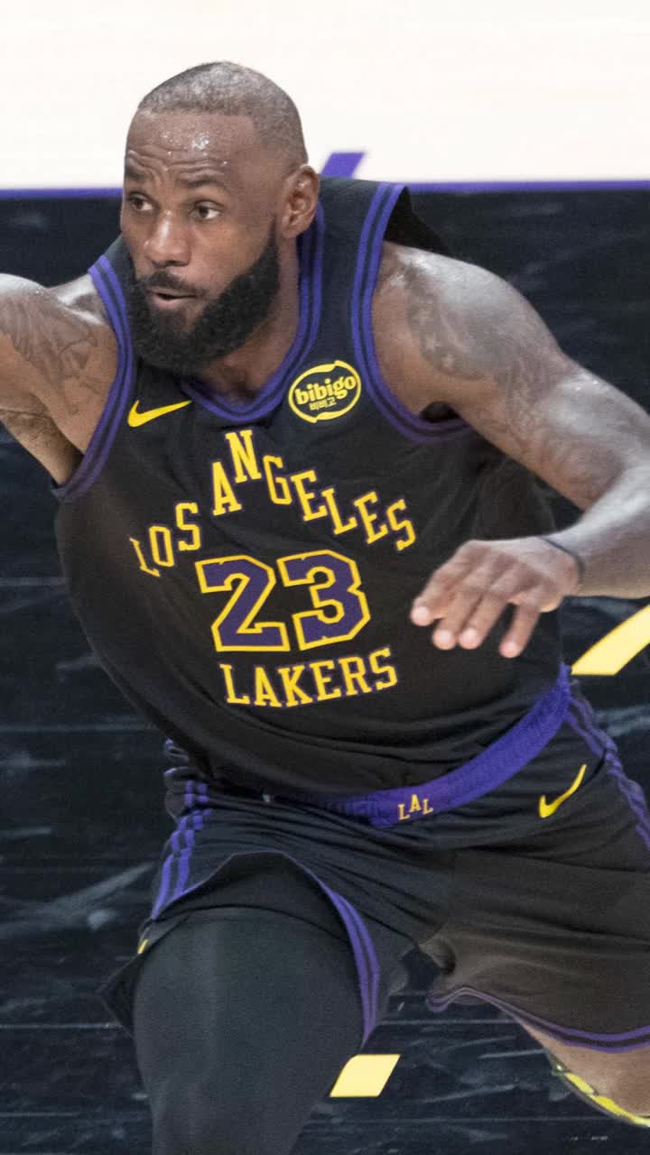 Lebron pleacă de la Lakers    Recordmanul NBA  vrea o nouă echipă, după 8 ani la formația din Los Angeles