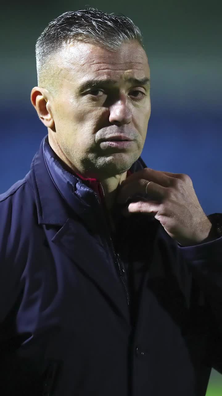 „E problema lui”    Daniel Pancu  i-a răspuns lui Louis Munteanu: „Să uite ce a fost în vară” + Cu ce problemă se confruntă la CFR Cluj