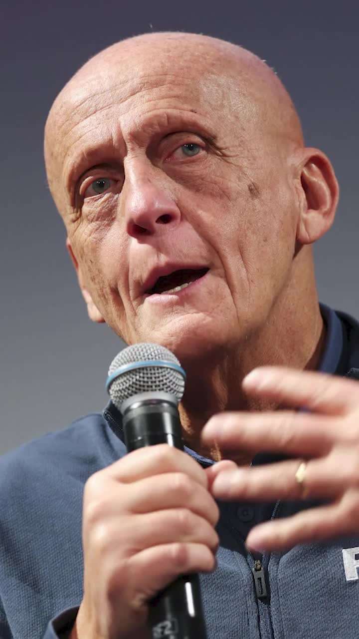 Collina vrea schimbarea!  Șeful arbitrilor FIFA confirmă cele două modificări propuse la CM 2026:   „Cu o singură condiție”