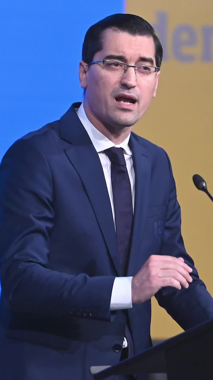 „Ne motivează enorm”  Prima reacție a lui Răzvan Burleanu după ce România și-a aflat   posibilele adversare  de la CM 2026 + De ce a lipsit Mircea Lucescu de la eveniment