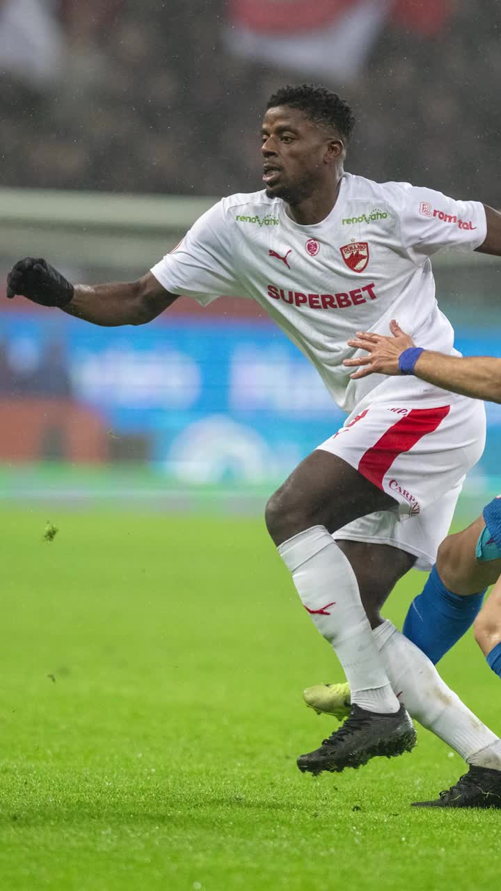 Campioana decapitată  3 concluzii după   FCSB - Dinamo:  Becali a dormit fix când nu trebuia + Ngezana e sabotorul de serviciu