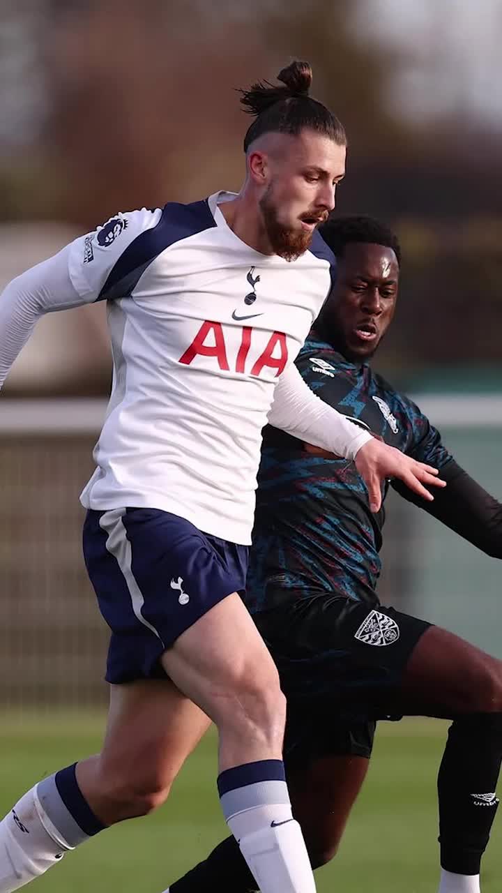 Drăgușin, dorit de AS Roma   Internaționalul român se află pe   lista lui Gasperini  pentru această iarnă » Impresarul jucătorului: „Nu-mi dă voie Tottenham”