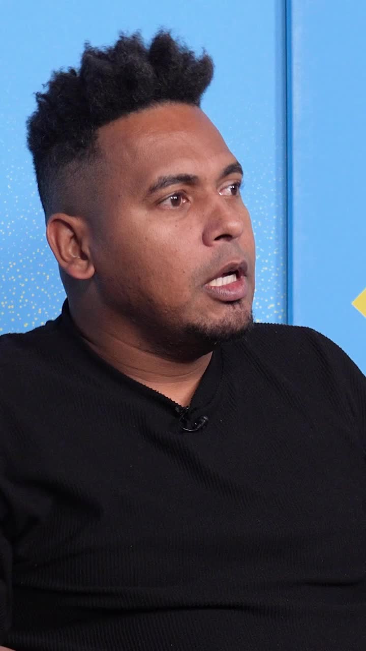  &bdquo;Cel mai mare sprint din viața mea&rdquo; Eric&nbsp;a tras sperietura vieții lui: &bdquo;Aveam impresia că mă urmărește cineva! Am crezut că vine Dracula&rdquo;