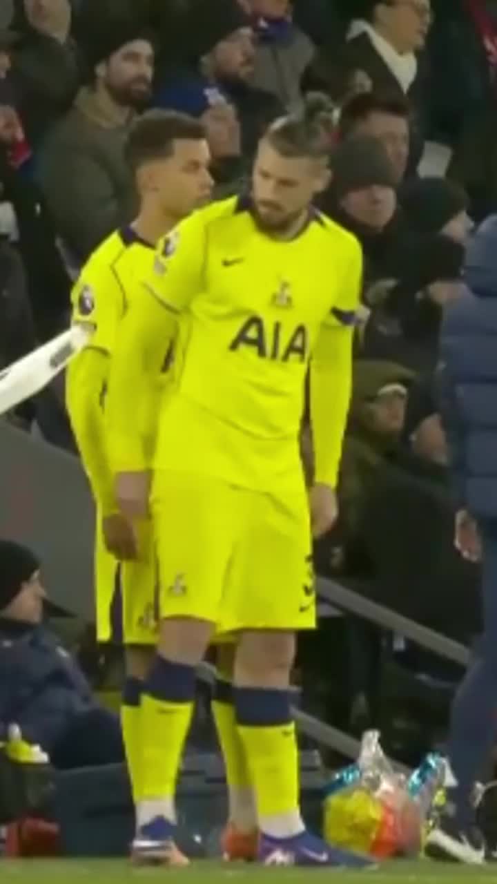 „A făcut un pas uriaș!”  Antrenorul lui Tottenham a fost întrebat de Drăgușin.   Ce a spus legat de zvonurile plecării românului