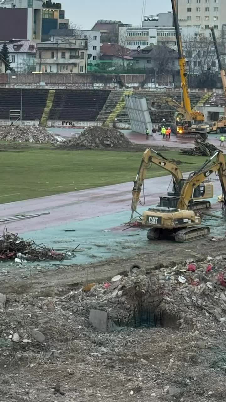 Ce se întâmplă la stadionul Dinamo  Informații despre noua arenă: „Primăria Sectorului 2   a emis certificatul”
