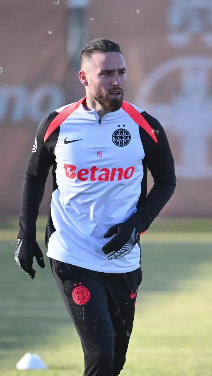 De ce nu joacă Ofri Arad  Mijlocașul israelian   nu va evolua nici în următoarele două săptămâni  pentru FCSB. Care e motivul