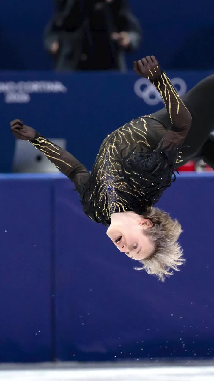 L-a uluit pe Djokovic!    VIDEO.  Nole și-a pus mâinile în cap când a văzut că   Ilia Malinin  a făcut ceva ce a fost interzis aproape 50 de ani