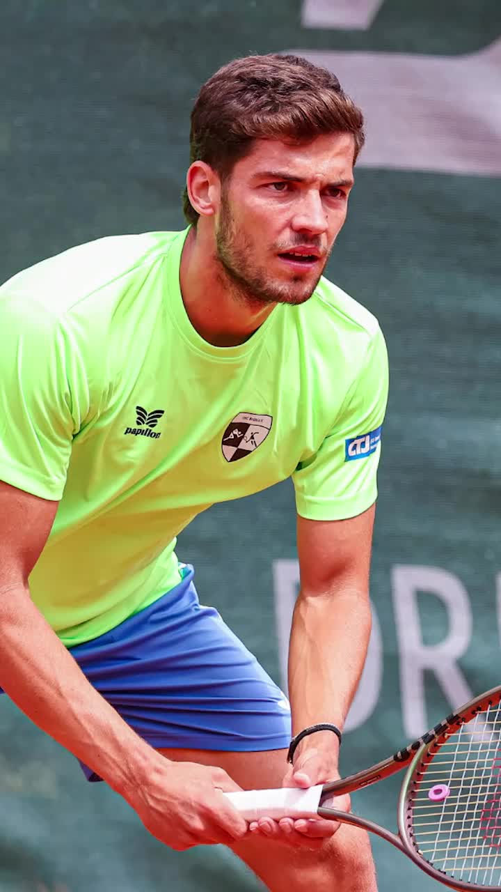 „Nu vei scăpa cu viață”  Amenințări fără precedent primite de un tenismen, chiar înainte de meci:   „Dacă nu pierzi, îți răpim familia”