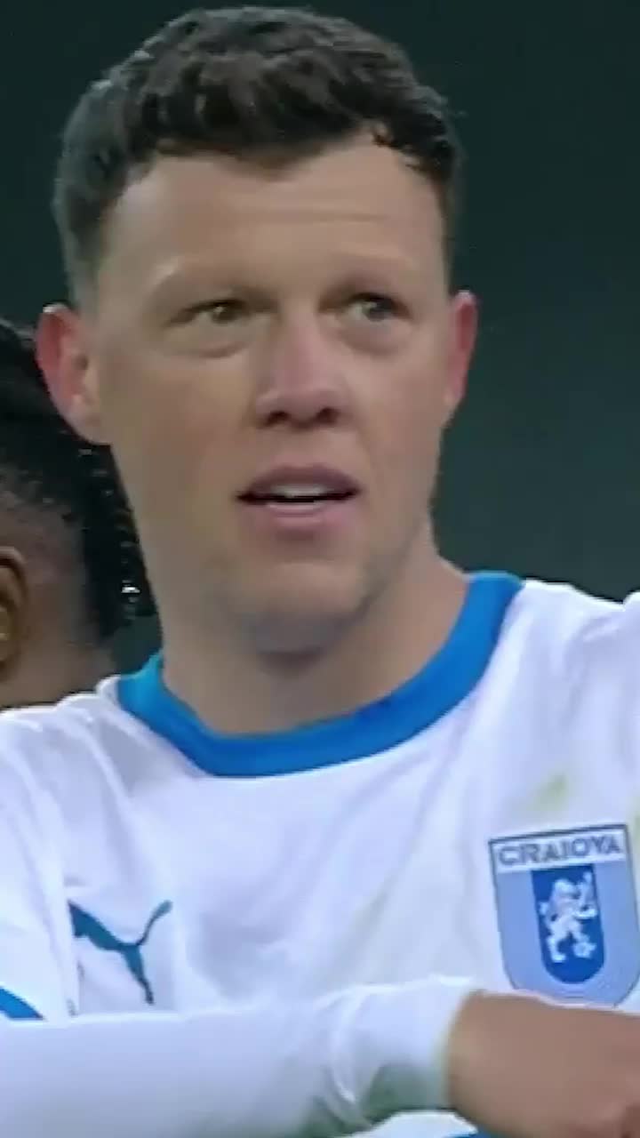 Dawa l-a păcălit pe Popa!     FOTO.   U Craiova a deschis scorul după   o eroare de neînțeles  a fundașului FCSB