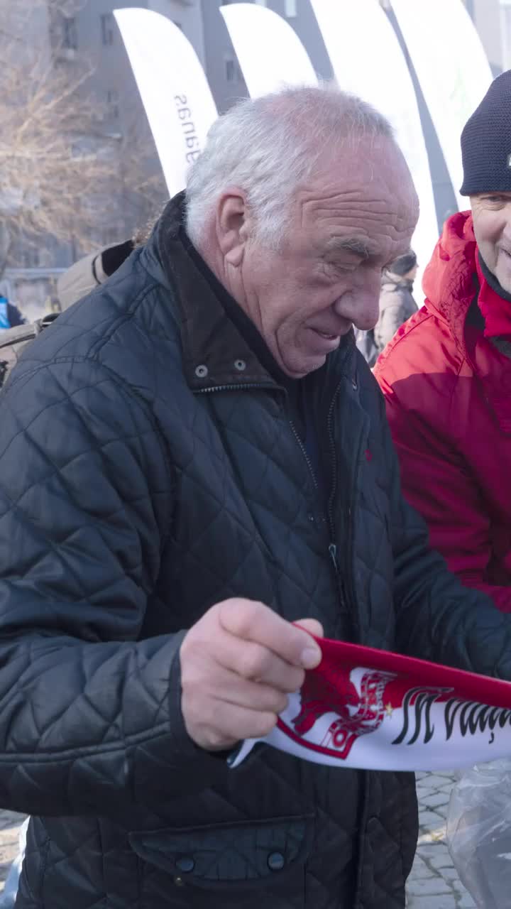  &bdquo;M-a durut ca om și ca dinamovist&rdquo;  Episodul neplăcut trăit de o legendă din &bdquo;Ștefan cel Mare&rdquo;, povestit de un coleg de echipă