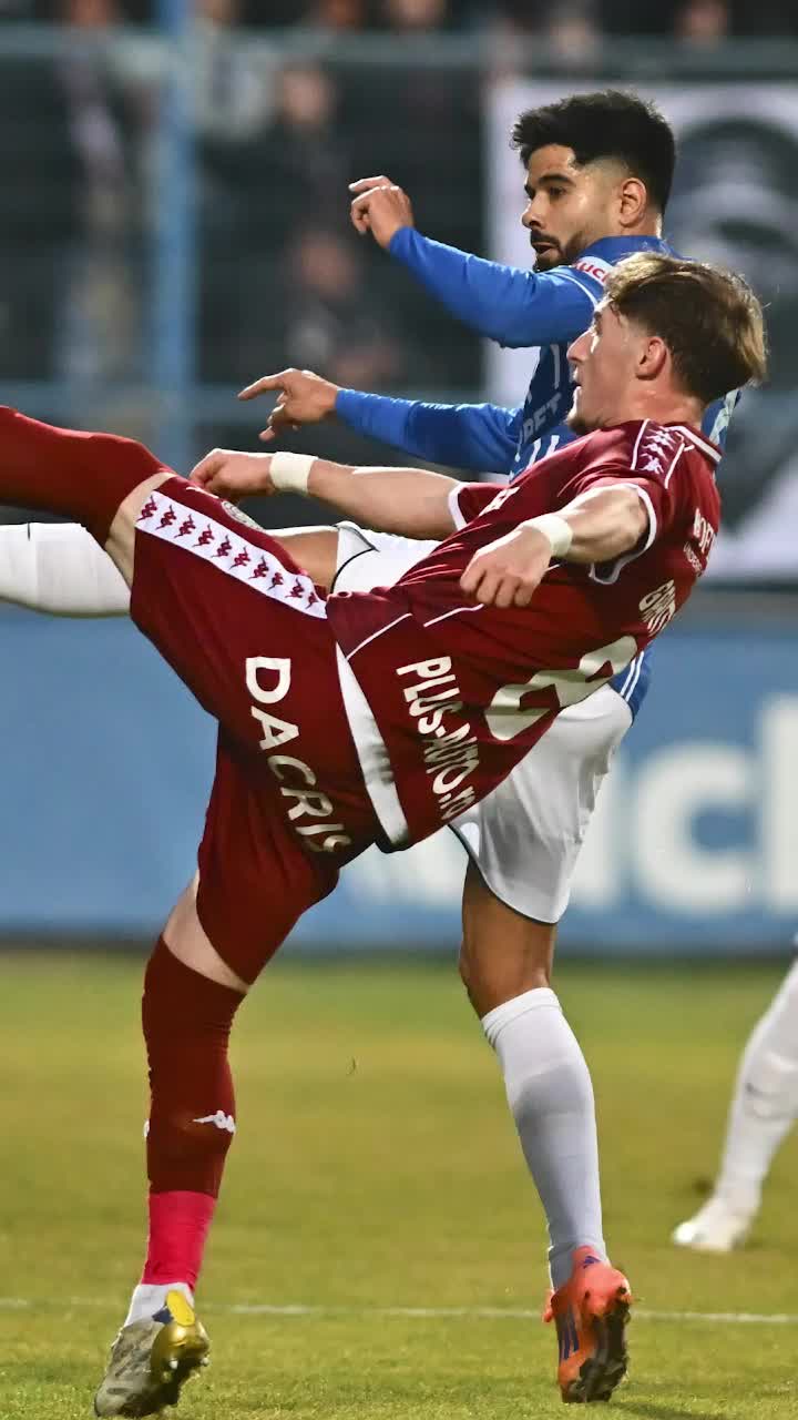 „Rapid juca mult mai OK cu Șumudică”  Verdict crunt după ce giuleștenii au fost învinși de Farul:   „Cel mai urât fotbal  pe care l-am văzut în ultimii ani”