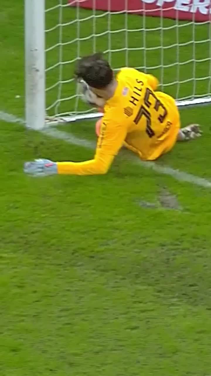 Dinamo, Eroare uriașă  FOTO. Unirea a fost la un pas să dea lovitura pe Arena Națională, după o gafă de ne&icirc;nțeles comisă de  Boateng și Roșca