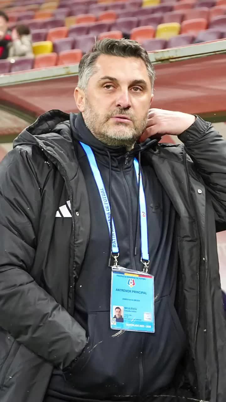 Niculescu laudă Dinamo  Antrenorul Unirii Slobozia, după ce a fost învins de fosta sa echipă:   „Are față de campioană.  Dar să nu uităm de FCSB!”
