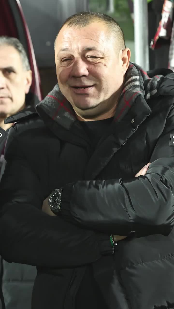 „Cădeau jos din picioare”   Sabin Ilie, detalii de la meciul   suspect de blat  din Liga 2: „Am primit un telefon la 12 noaptea...” + Ce spunea antrenorul echipei