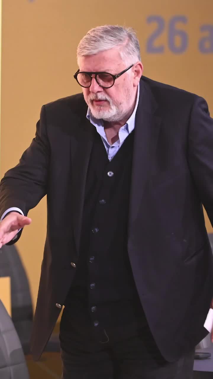 „FCSB poate să rupă audiența și în play-out”  Legenda lui Dinamo îi ironizează pe roș-albaștri, după declarațiile lui   Gino Iorgulescu