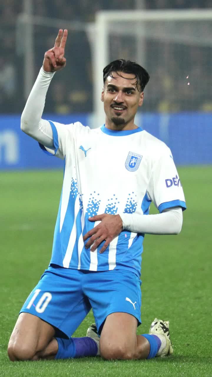 Pretenții mari pentru Baiaram    Câți bani cere Craiova  pentru vedeta din Bănie + „Nu mi se pare inspirată declarația”