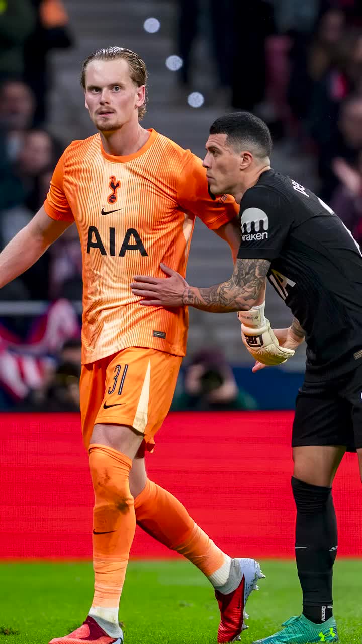 „A fost incredibil”  Igor Tudor a explicat de ce a înlocuit portarul în minutul 17:   „Suntem slabi!”  + Premieră șocantă pentru Tottenham