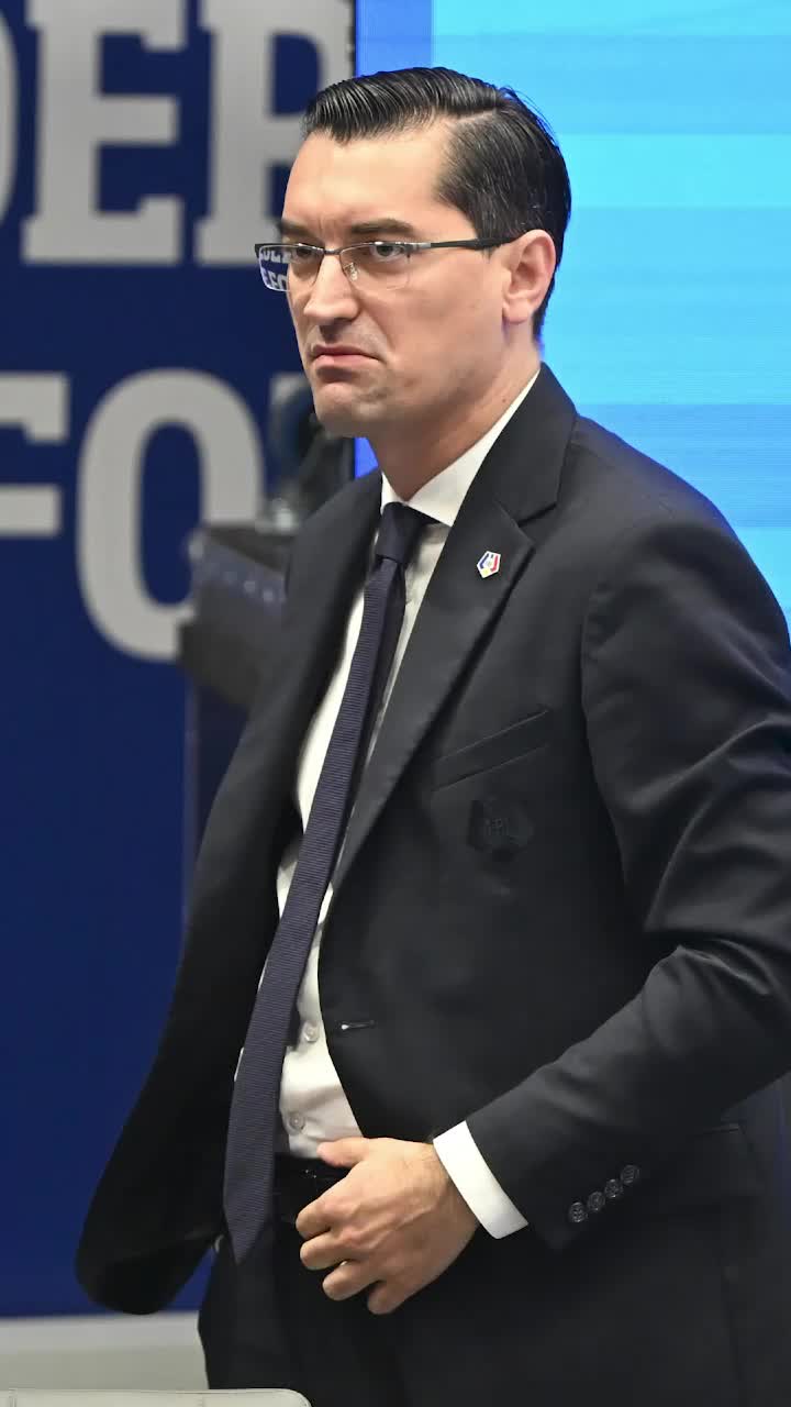 FCSB aruncă în aer alegerile FRF  Anunțul făcut de   Gigi Becali:  „Mergem la TAS! O fac pentru demnitatea mea”