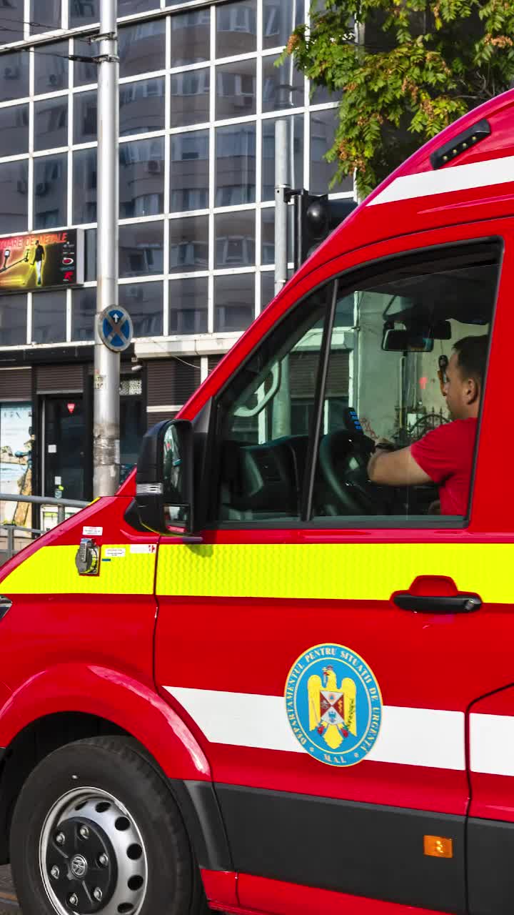 „Dinții sunt «praștie»”    Antrenorul bătut de fani după meci   a refăcut,  pentru GOLAZO.ro, filmul oribilului incident