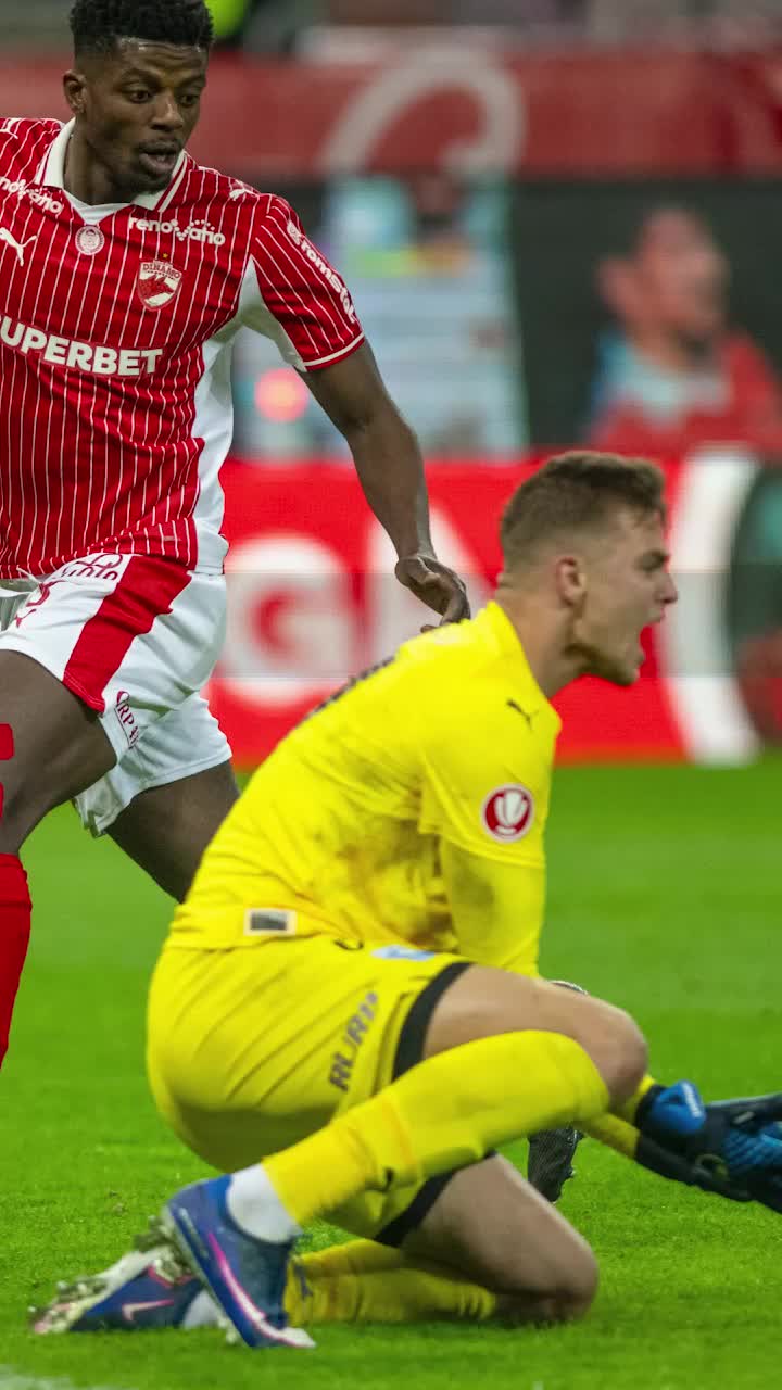 Cât va lipsi Isenko   Portarul de la U Craiova   ratează meciuri importante,  după accidentarea din duelul cu Dinamo