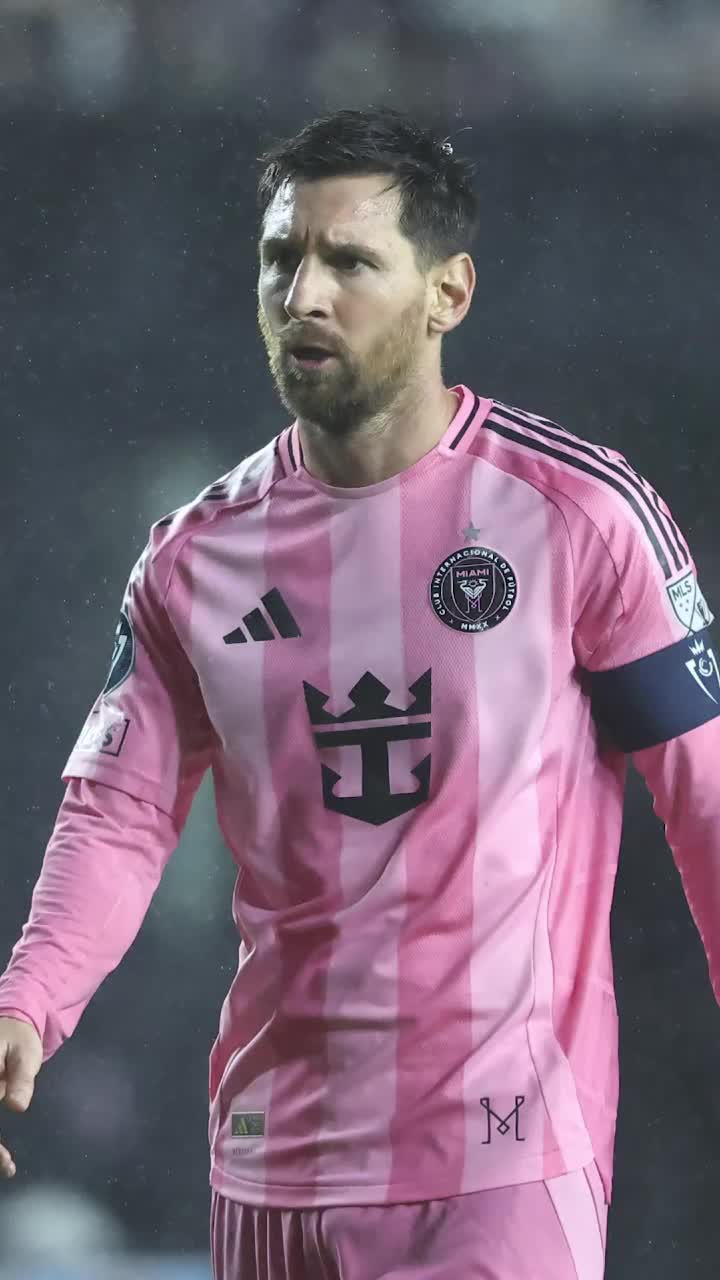 Messi scrie istorie    FOTO.  A ajuns la   900 de goluri  în carieră » Echipa pentru care a înscris 672 dintre ele l-a ignorat!