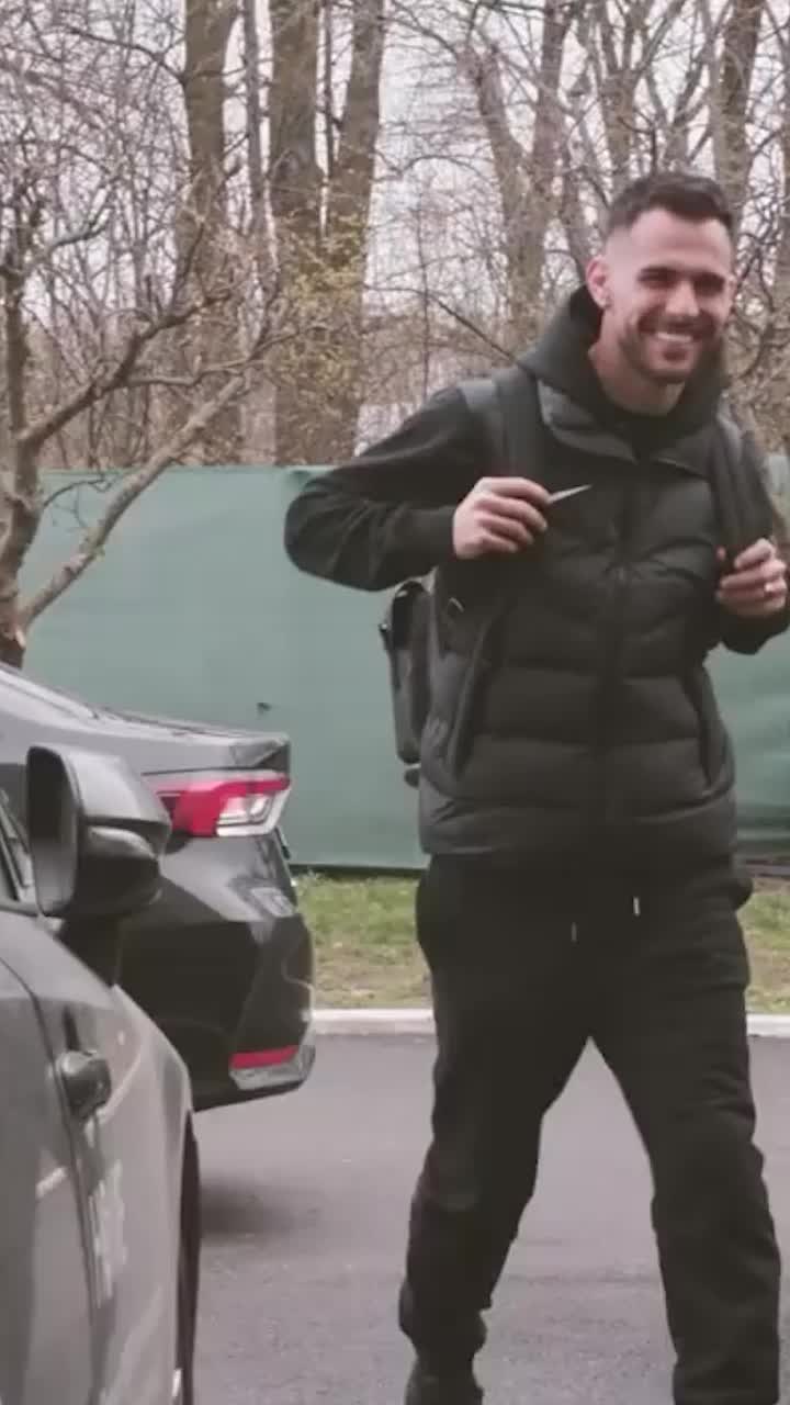 „Mereu împreună!”     Vizită surpriză  în cantonamentul echipei naționale, cu trei zile înainte de barajul cu Turcia 