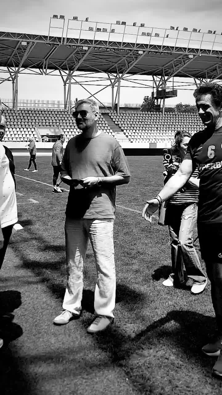 „Și-a dedicat viața fotbalului”  Gică Popescu, mesaj sfâșietor după  decesul lui Mircea Lucescu:   „Până în ultimul minut”